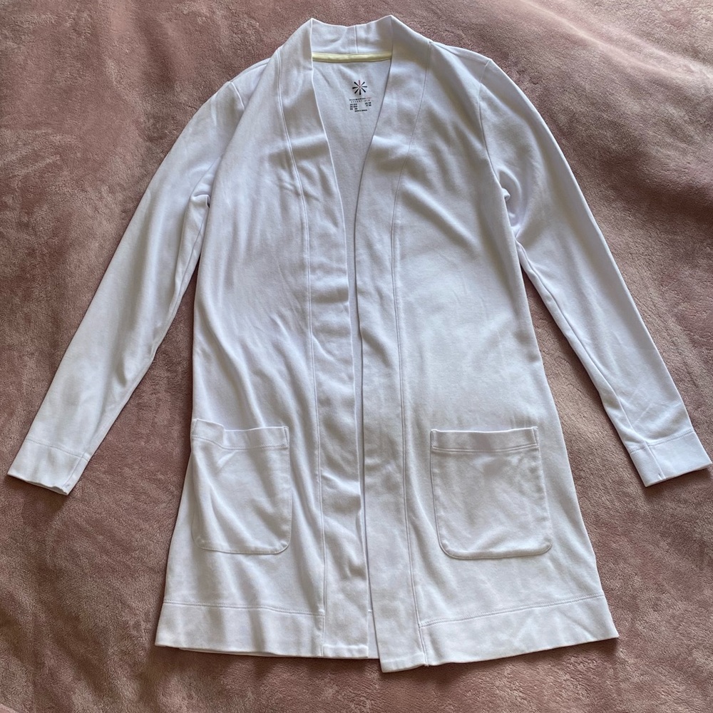 Isaac Mizrahi open front cardigan with pockets